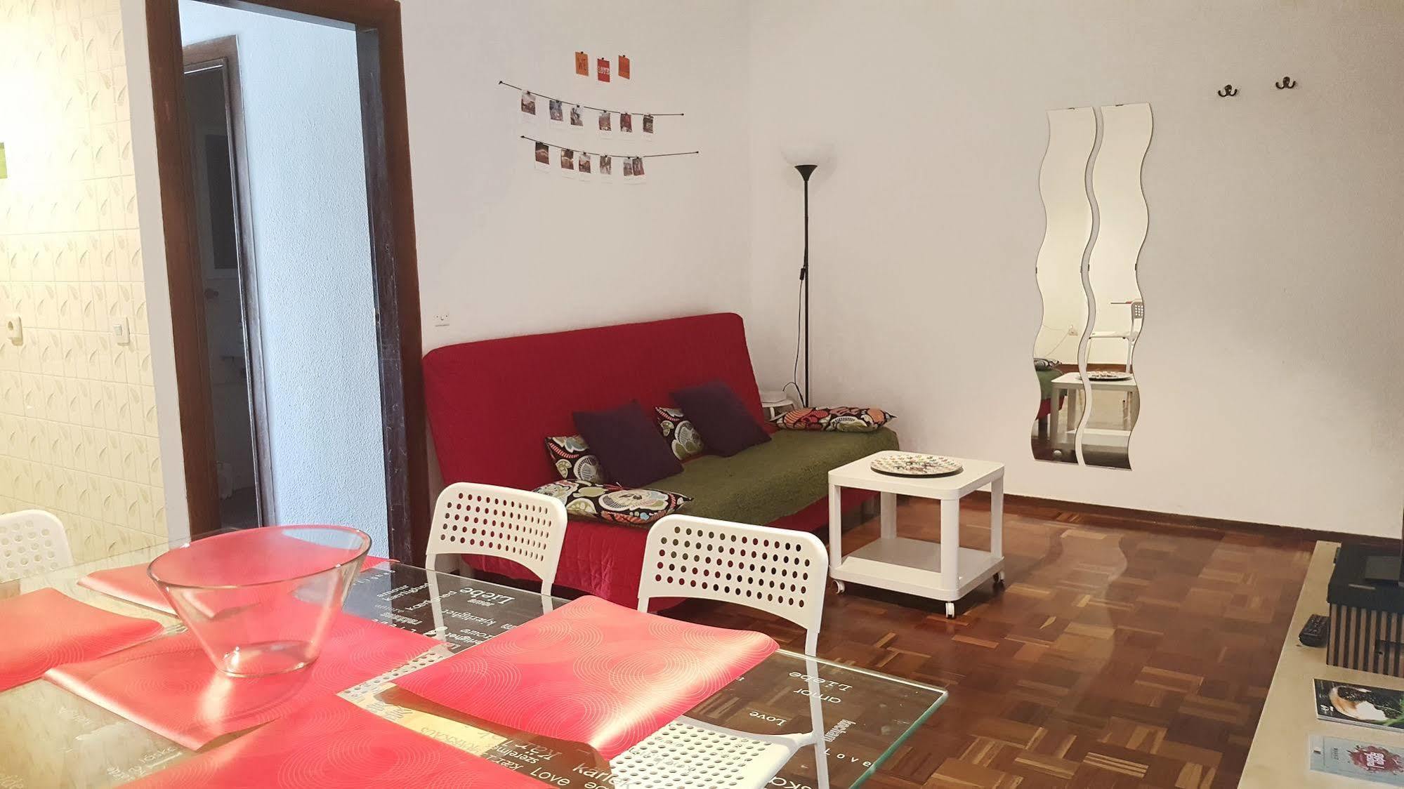 Apartamentos Callecultura มาดริด ภายนอก รูปภาพ
