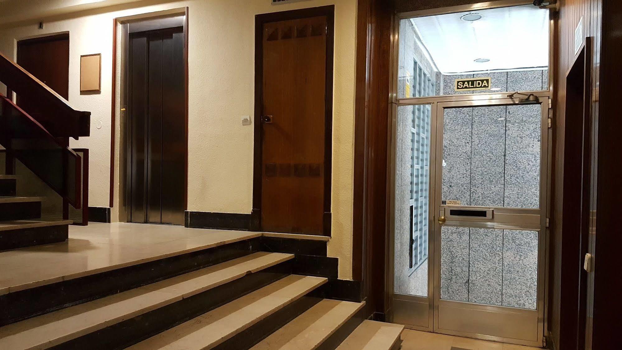 Apartamentos Callecultura มาดริด ภายนอก รูปภาพ